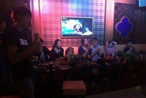 杭州大街ktv消费（杭州街头KTV：探索城市娱乐新风尚）