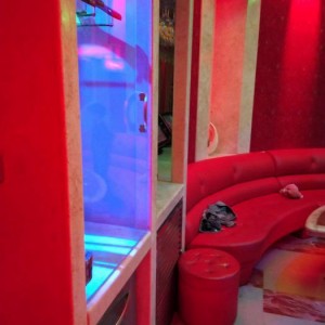 杭州银豪KTV：豪华娱乐新地标，尊享高端音乐盛宴