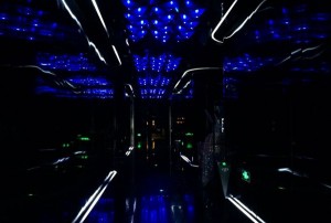 杭州湾新区豪华KTV包厢价格及预订指南