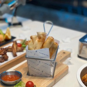 杭州高端娱乐新体验：智能电视包厢KTV