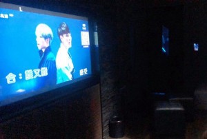 杭州为何决定关闭KTV场所：深度解析背后的原因与影响