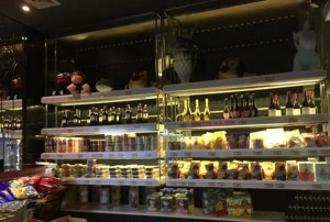 尊享奢华体验：杭州新天地汇商务KTV高端预定服务