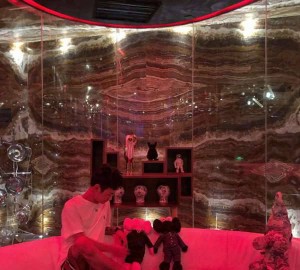 杭州外场KTV：夜生活新选择，嗨翻你的周末夜