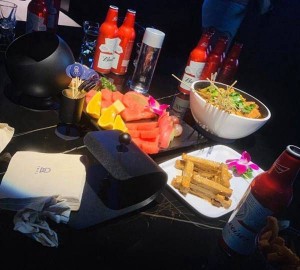 杭州星曜城娱乐新地标：豪华KTV娱乐体验