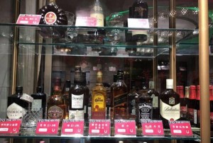 杭州曼哈顿豪华KTV包厢消费详情及价格指南