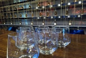 杭州时尚自助式KTV空间创意装修设计