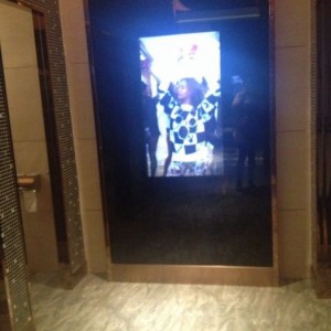 杭州湾大众公寓豪华KTV娱乐新体验