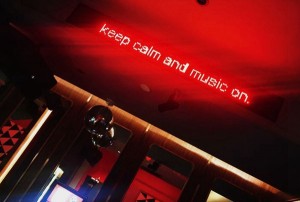 江滨国际KTV杭州店预订热线及娱乐体验指南