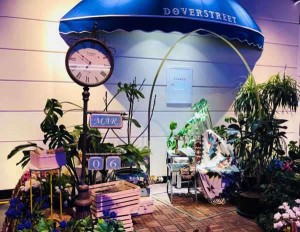 杭州市上城区高端KTV服务员薪酬及福利待遇解析