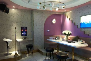 杭州天都城豪华KTV：尽享音乐盛宴与奢华体验